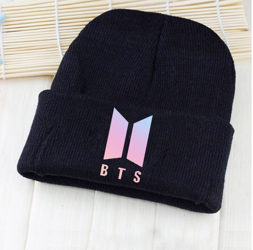 Plain Beanie Knit Hat Mens Women´s 