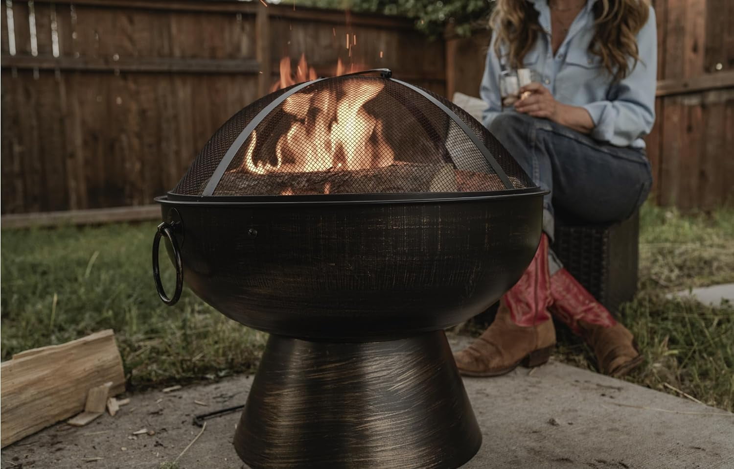 GasOne 22 in Round Outdoor Fire Pit – Wood Burning Fire Pit with Mesh Lid and Fire Picker – Durable