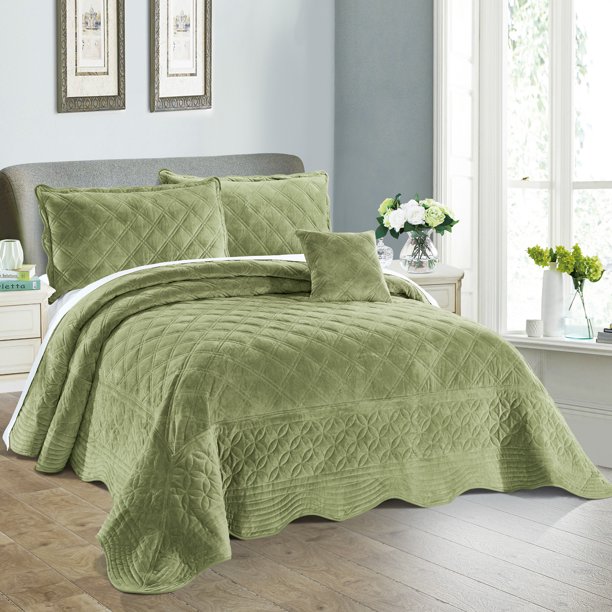 Home Soft Things 4 Piece Supersoft Microplush Bedspread Set Sage