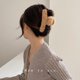 thumbnail image 3 of Pinza de pelo de piel sintética para mujer, horquillas acrílicas elegantes, accesorios para el cabello para niñas, tocado peludo, pinza para el cabello, 3 of 4