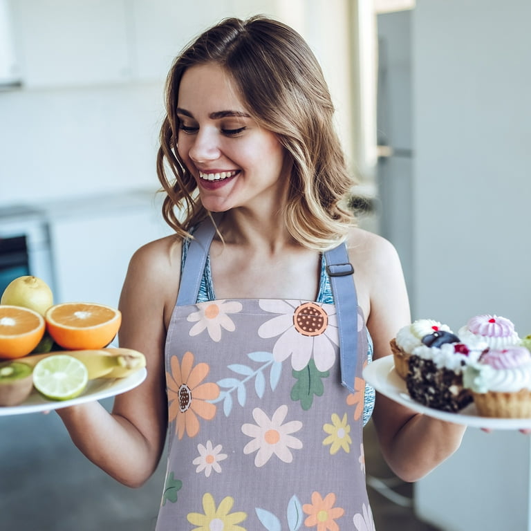 Women's aprons with pockets deals