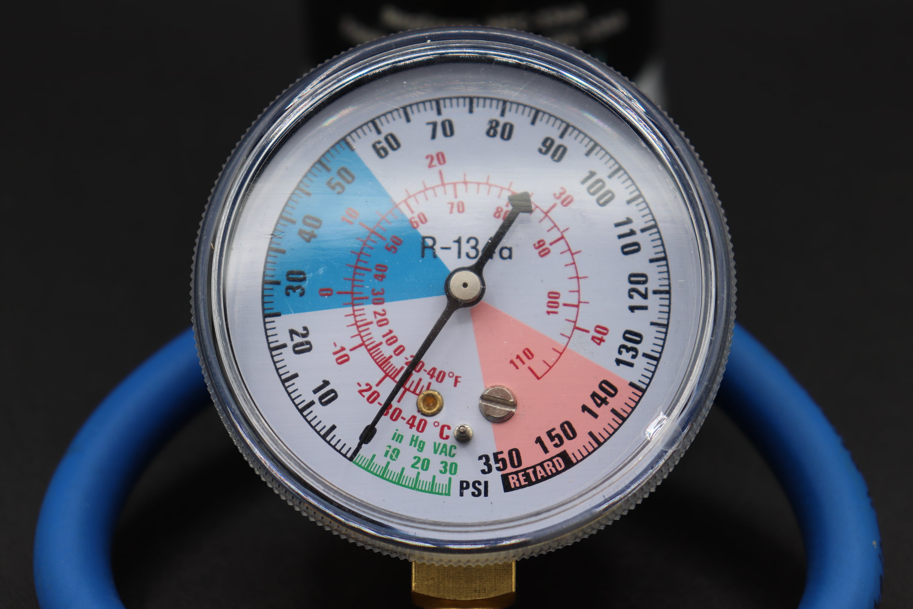 Envirosafe Industrial R134a Replacement with Charging Gauge, Multipack 2 Cans and Gauge, Automotive Refrigerant