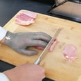 thumbnail image 3 of JIEMUCES Gant Résistant aux Coupures Gant en Maille d'Acier Inoxydable en Métal Gants avec Boucle de Poignet Ajustable Gants de Boucher Polyvalents pour la Cuisine et la Cuisson, 3 of 8
