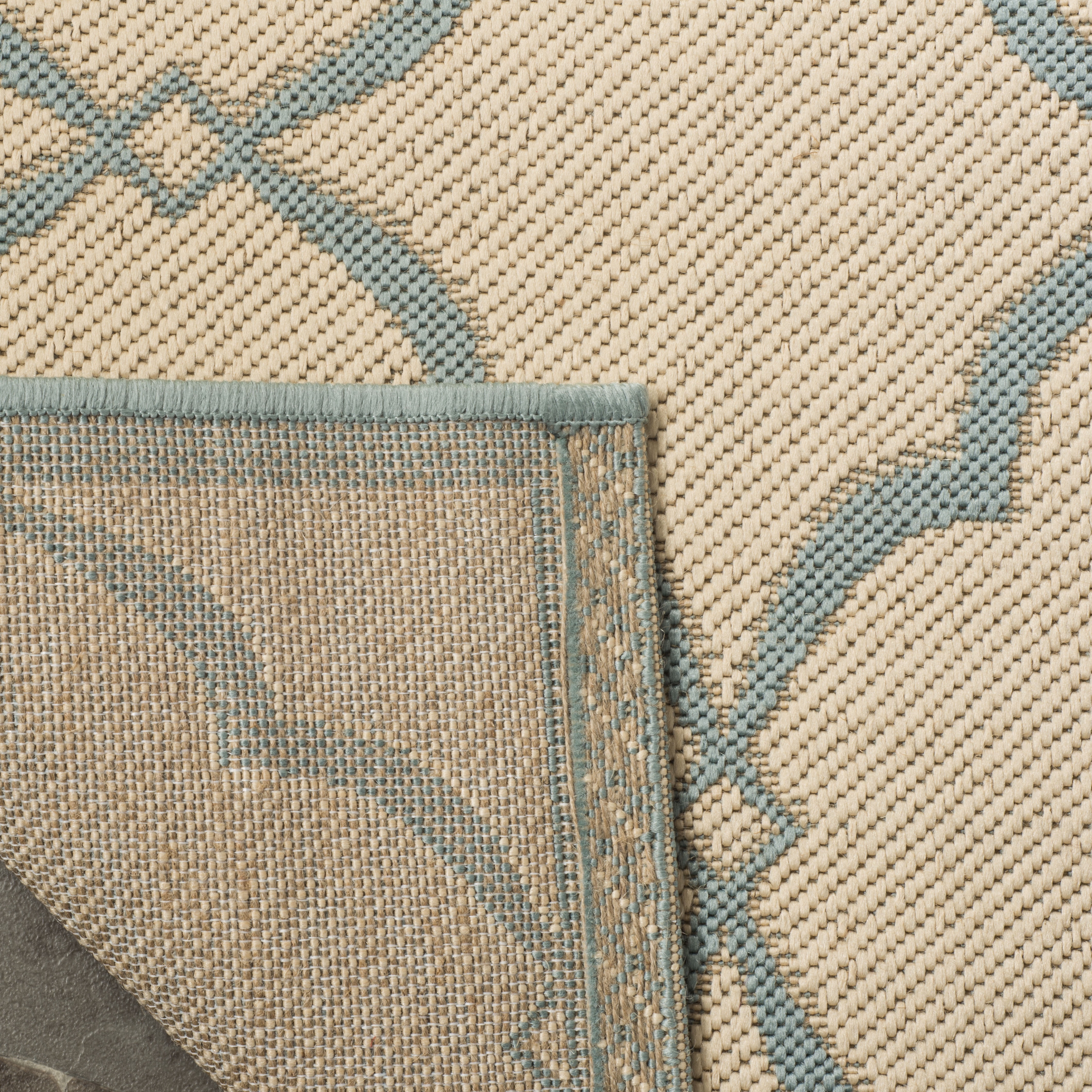 Safavieh Linden Ognena Geometric Indoor/Outdoor Area Rug, Cream/Aqua, 4' x 6'