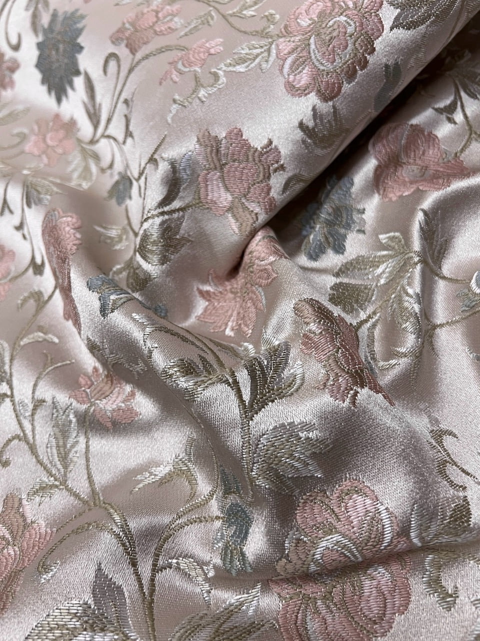 Decora Furnishings Luxurious Woven Brocade Jacquard Floral Design Heavy Duty Fabric for Upholstery, Sofa, Cushion, Chair, Furniture, Craft - Width 54 inches - Fabric by The Yard (Pink)