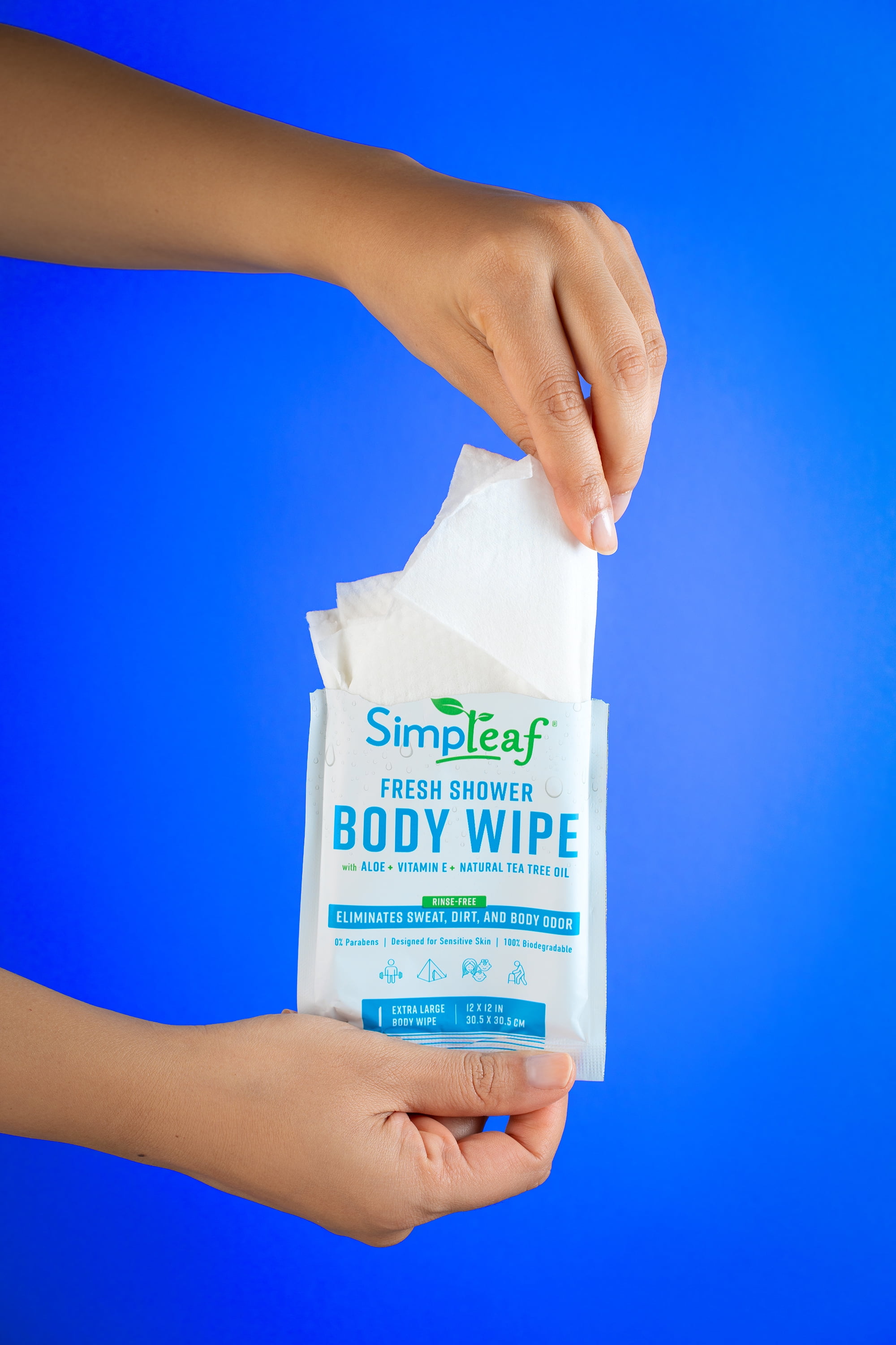 Simpleaf Body Shower Wipes | Extra Large Individually Packed Wipes | Eco- Friendly, Paraben & Alcohol Free | Hypoallergenic & Safe for Sensitive Skin | Vitamin E Infused | 20 Count