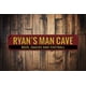 thumbnail image 1 of Letrero de cerveza y fútbol con nombre de Man Cave, decoración de Man Cave, letrero de metal para regalo del Día del Padre, tamaño: 4 x 16 pulgadas, 1 of 4