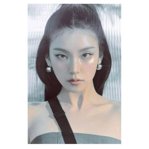 Itzy Yeji Poster Air Album Concept Photo(8) Print K-Pop Home Decor For Living Room Aesthetic Kpop Female Girl Group