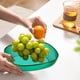 thumbnail image 4 of Juego de platos de cena cuadrados de PET transparente | Paquete de 4 platos ligeros para servir frutas y verduras | Vajilla apilable transparente que ahorra espacio | Uso de la sala de estar de la, 4 of 7