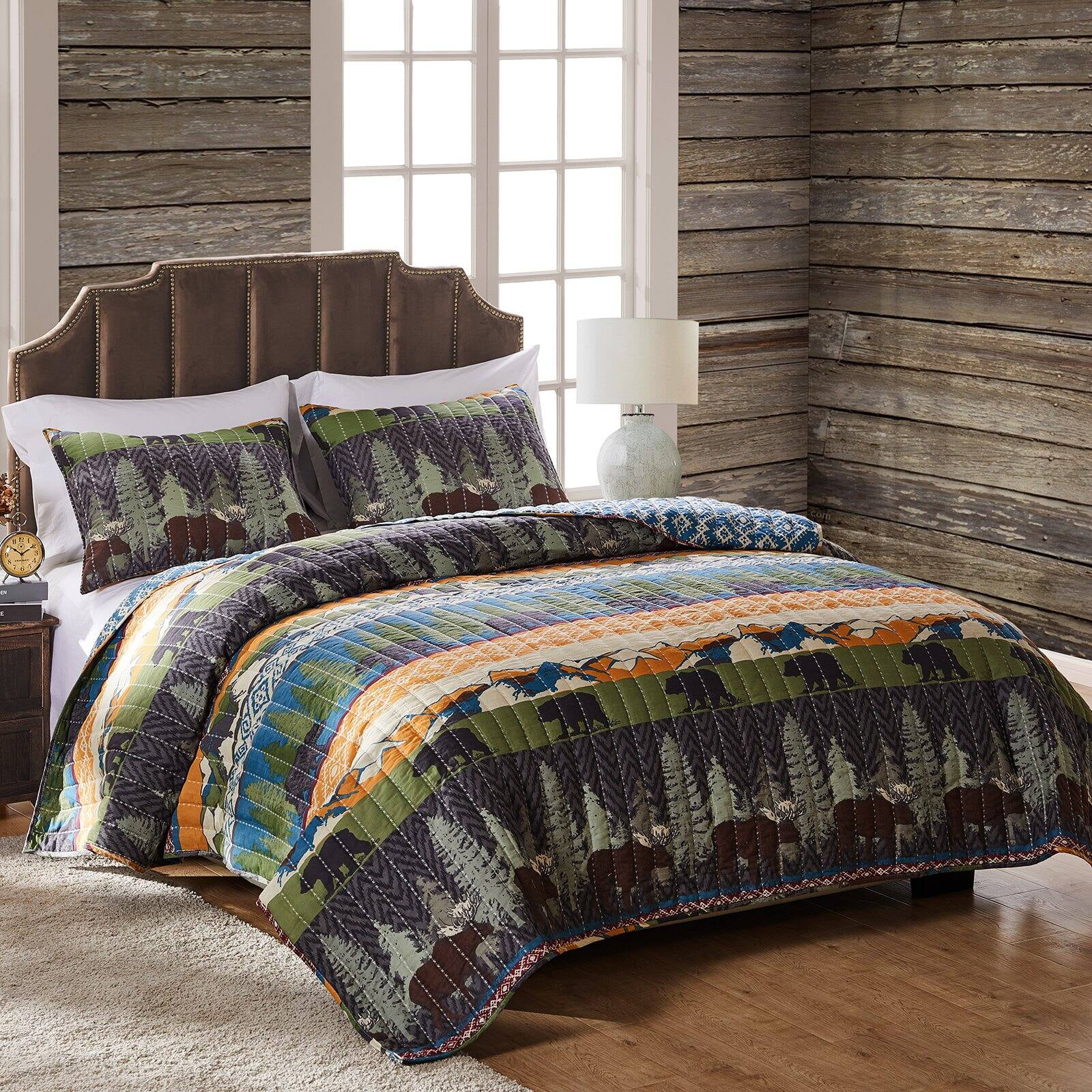 CHESITY Lodge Bedspread Twin Size Quilt,Lightweight Cabin Quilts Set Twin Size,3Pcs Rustic Moose Bear Bedspreads Reversible Lodge Coverlet Sets Deer Tree Printed Quilt Pillow Shams 