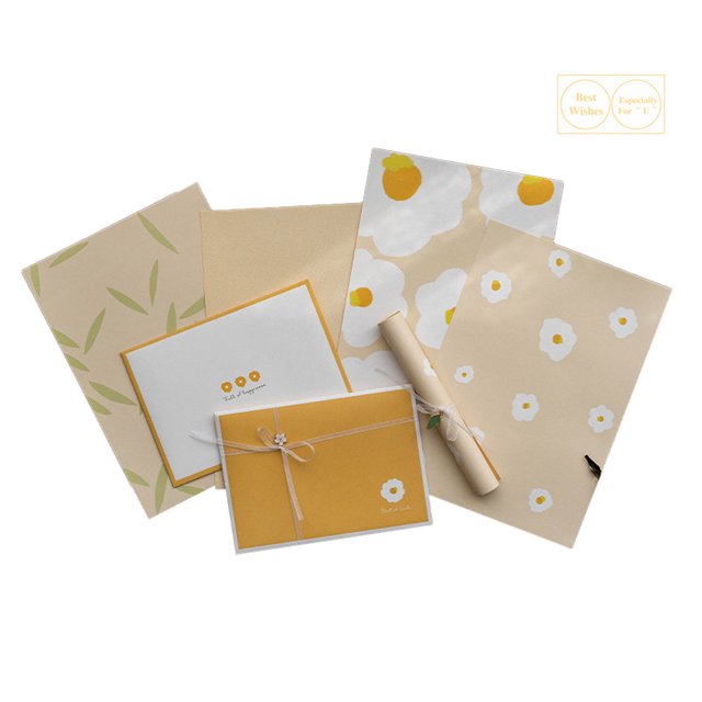 1 juego que incluye papel de carta y sobre. Papel de carta: 25 cm * 17,6 cm, sobre: 18 cm * 13 cm.