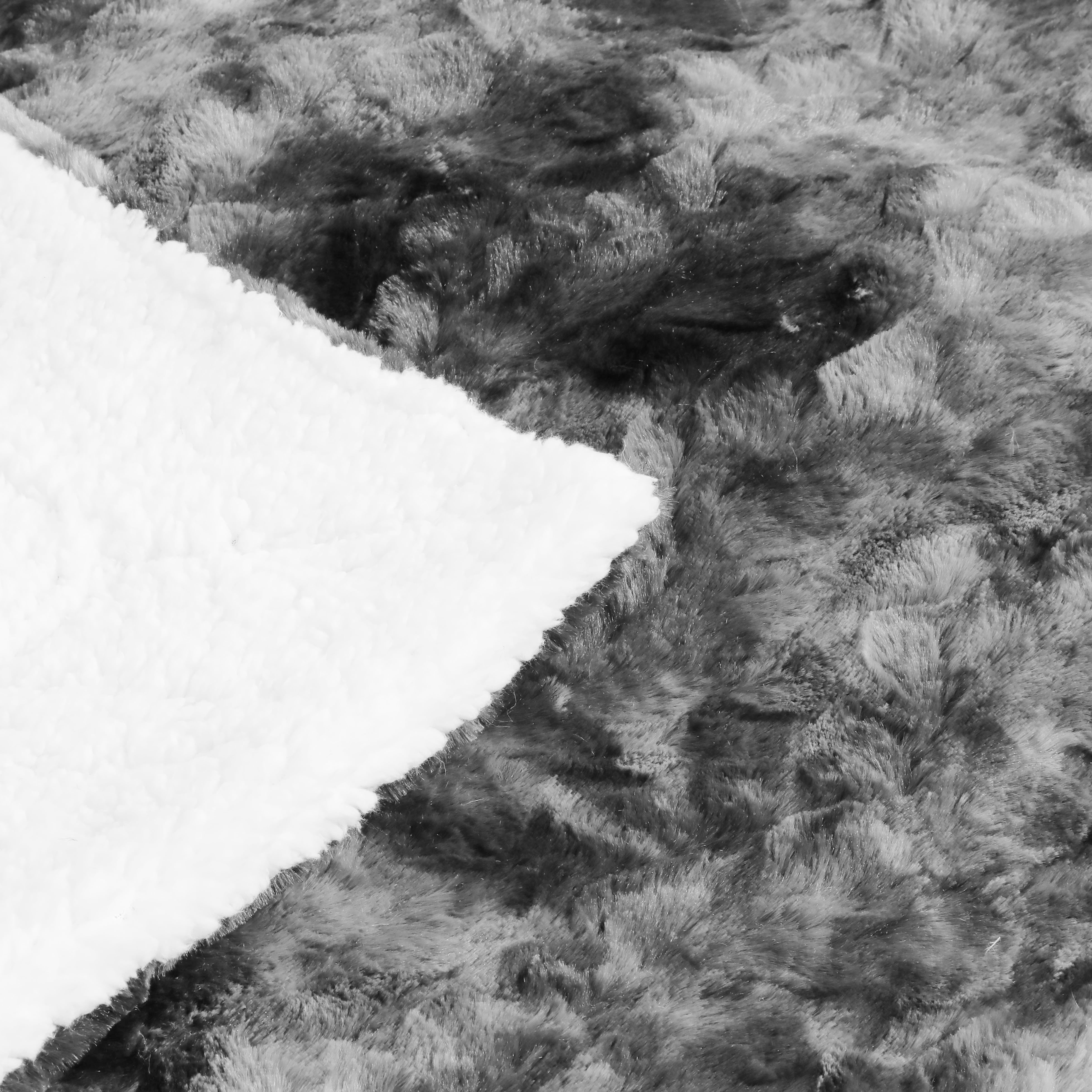 Sanmadrola Throw Blanket 60''x80'' Extra Large Luxury Faux Fur Plush Sherpa Extra Soft Fuzzy Fluffy Comfy Warm Blankets for Couch Sofa Bed Winter Twin Size Gray