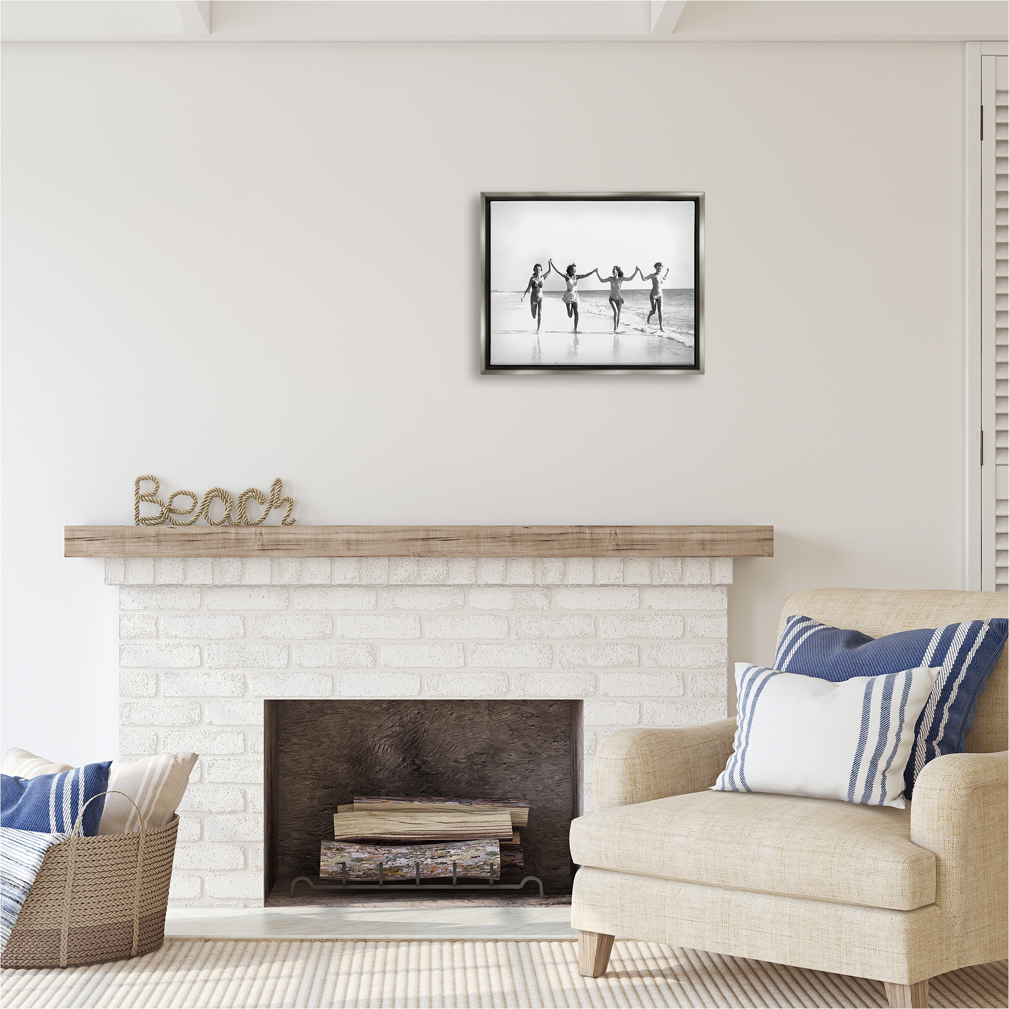 Stupell Industries Vintage Summer Joy Nature Photography Gray Floater Framed Canvas Art Print Wall Art, 21 x 17