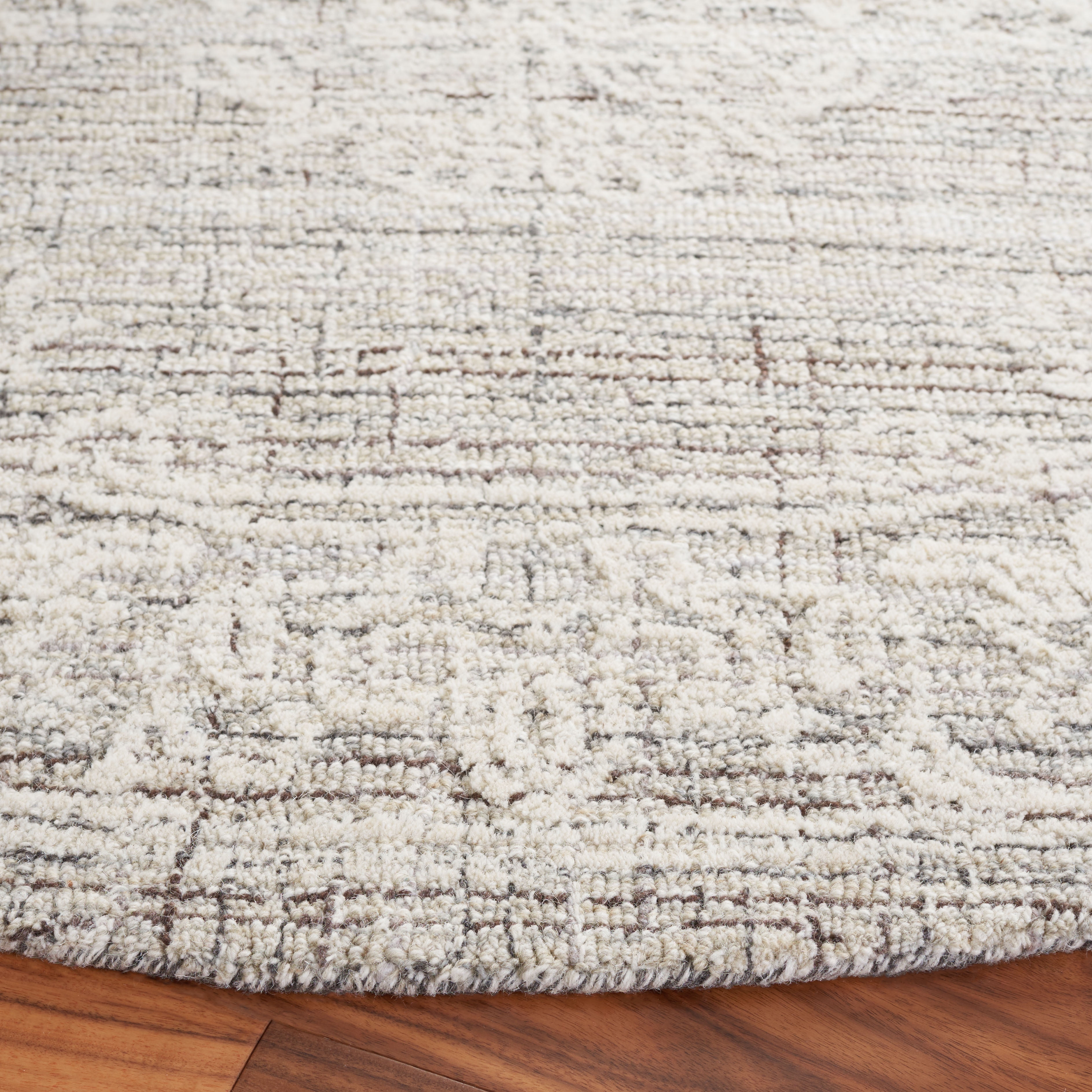 SAFAVIEH Ebony Ace Bordered Area Rug, Brown/Ivory, 6' x 6' Round