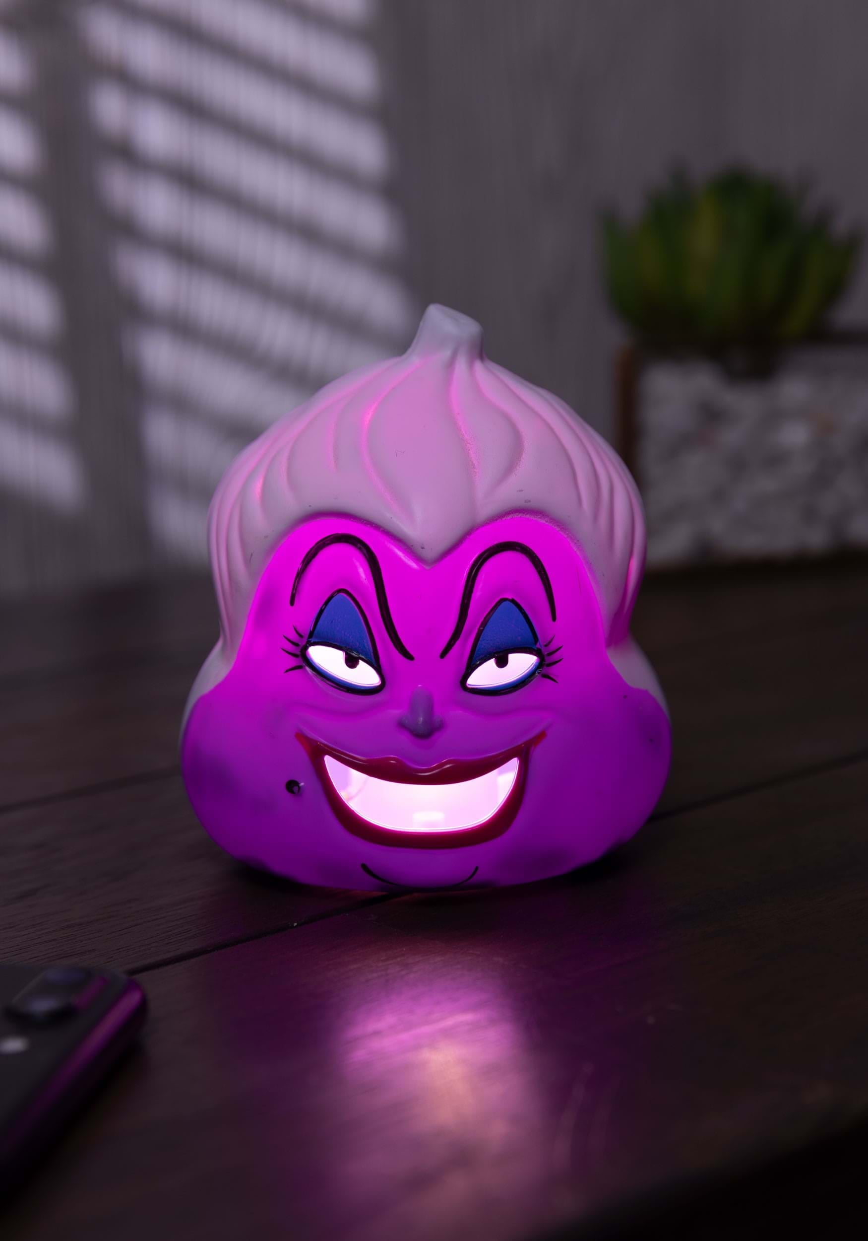 HALLOWEEN LIGHT UP PUMPKIN URSULA