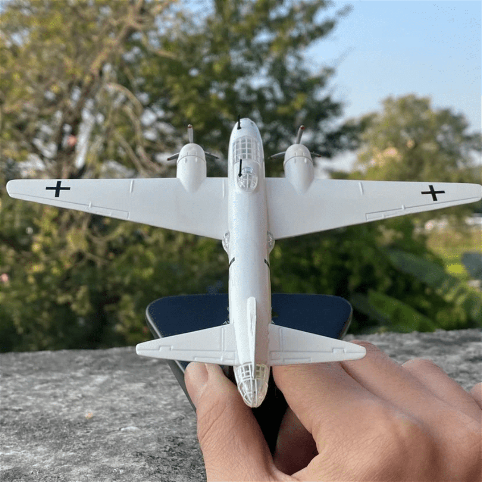 Retro 1:144 Scale G4M Bomber Peace Negotiator Aircraft Model Elegant Decoration Toy for Enthusiasts