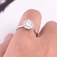 thumbnail image 4 of Fiudx Joyería Personalizada, Elegante Anillo de Metal con Diamantes, Impresionante Diseño de Circonitas Microincrustadas, Deslumbrante Acabado En Oro Rosa, Perfecto para Fiestas, Regalos de Uso Diari, 4 of 5