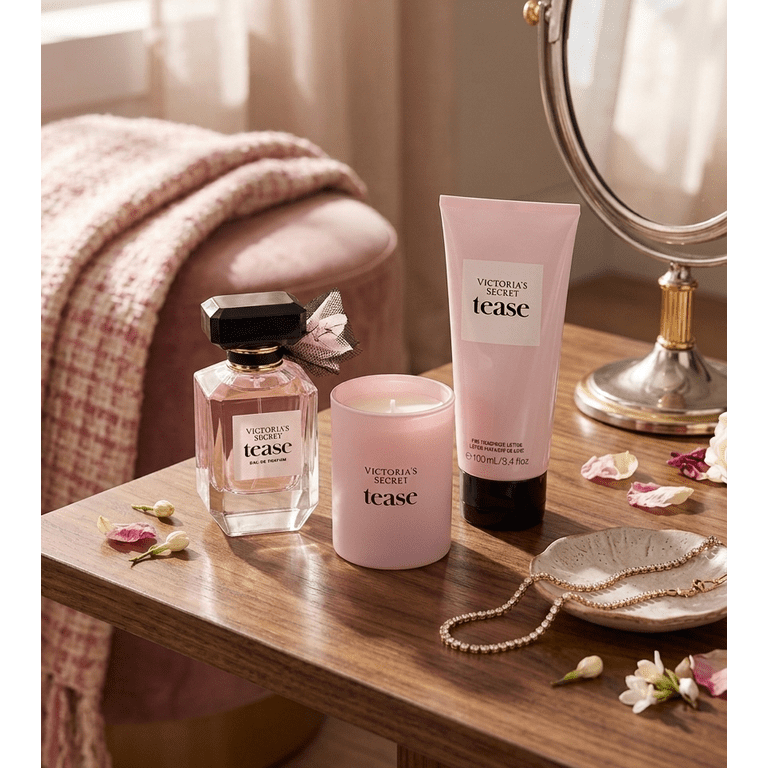 【3点セット】Victoria's Secret Tease ティーズ 未使用 Victoria's Secret Tease 3 Piece Candle Lotion Perfume Gift Set