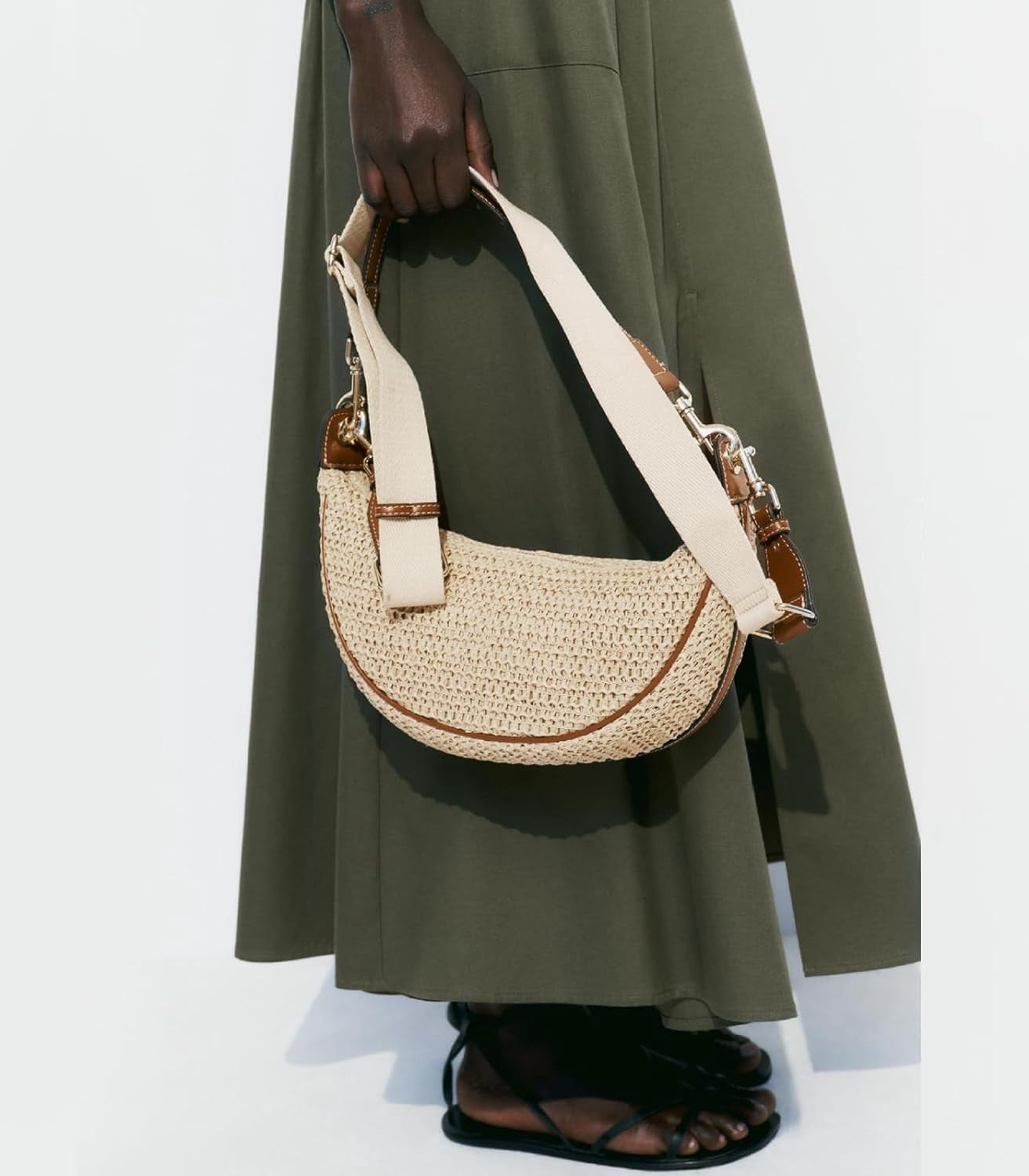 CAILDANL Straw Crossbody Bags for Women Beach Woven Hobo Handbag Summer Chic Crescent Shoulder Purses with Adjustable Strap 2025