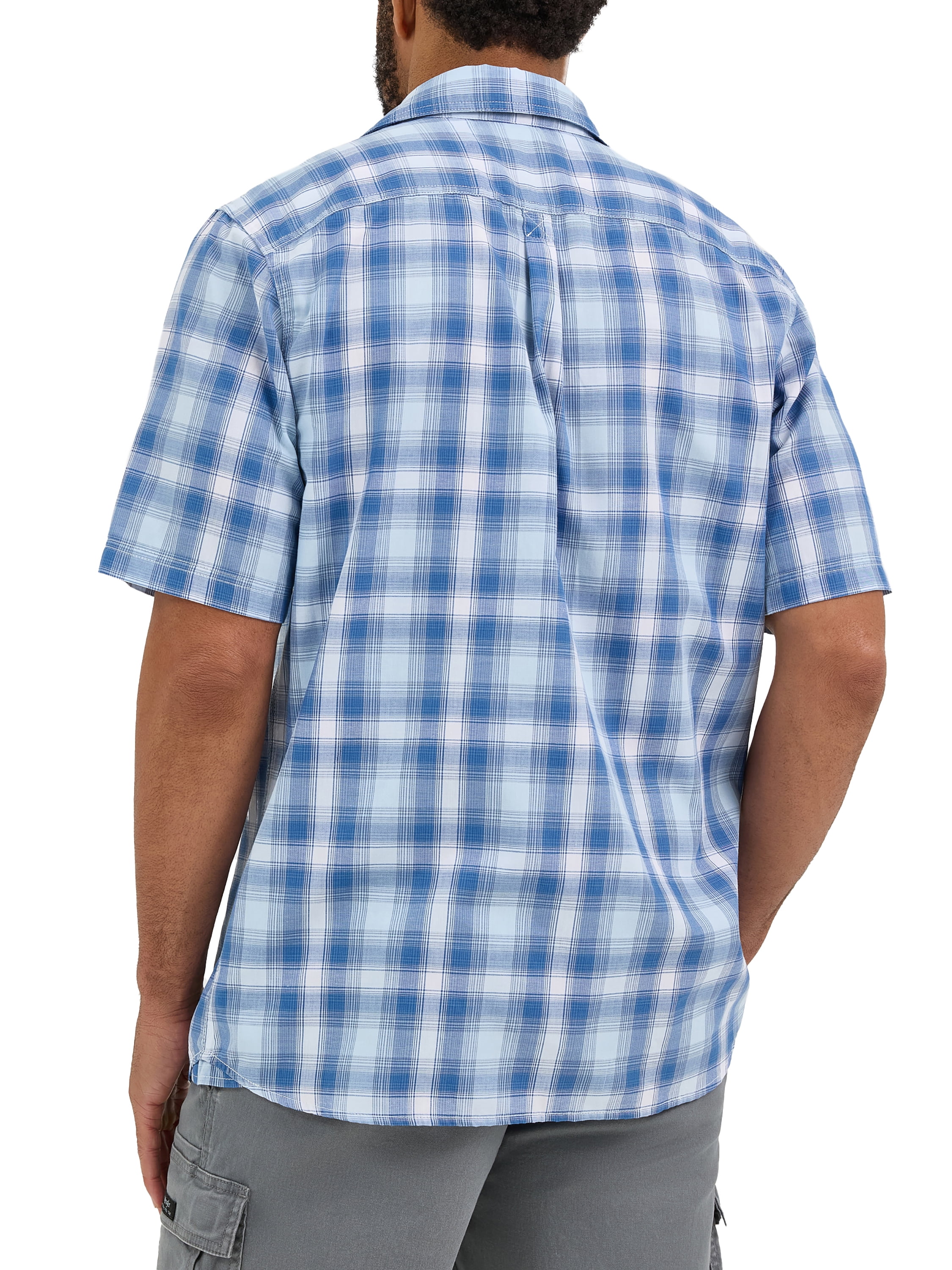 Wrangler® Men's Relaxed Stretch Poplin Shirt