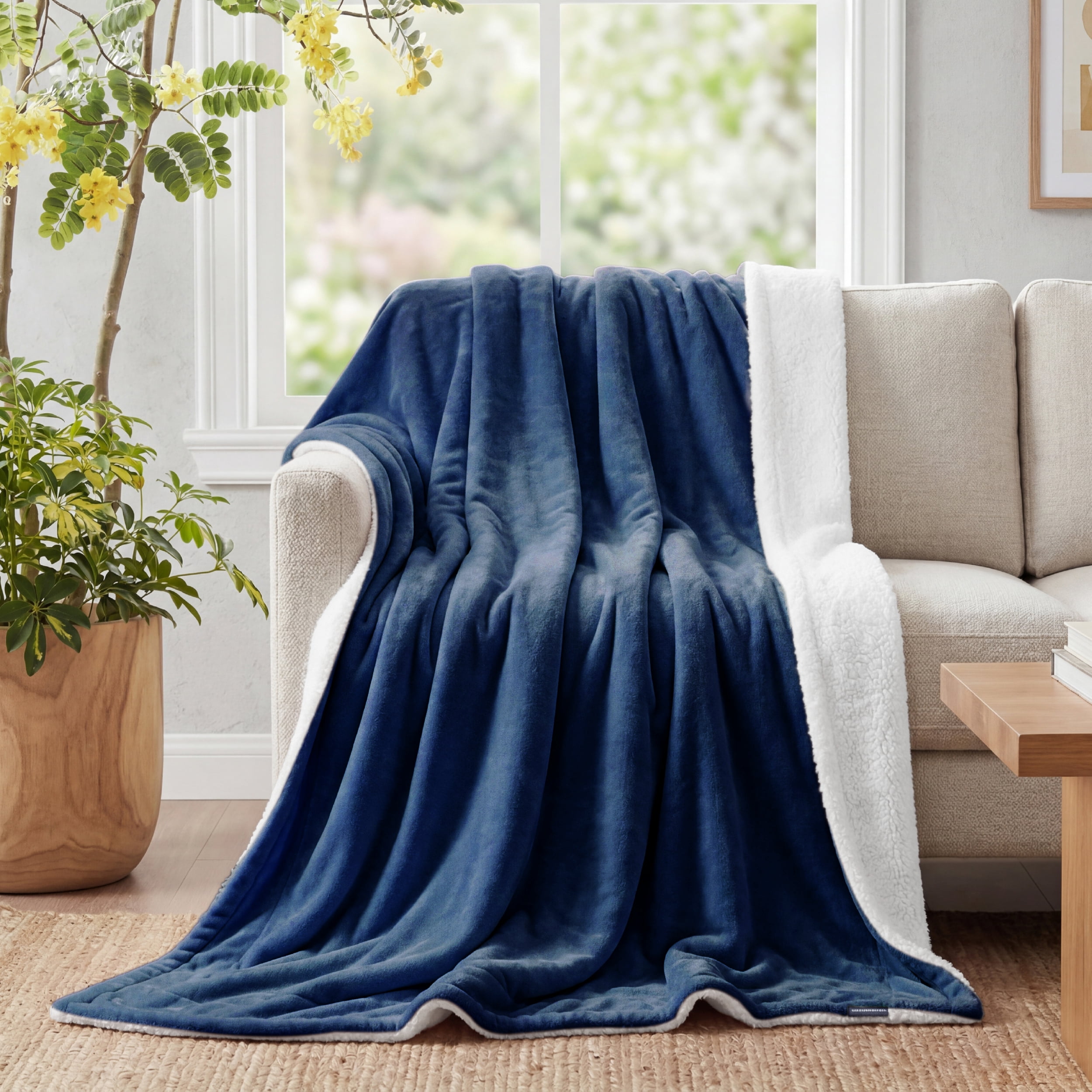 U by Bedsure GentleSoft Sherpa Fleece Throw Blanket Twin Size for Couch - Thick and Warm Throw for Women and Men, Soft Fuzzy Plush Twin Blanket for Winter, Navy, 60x80 Inches