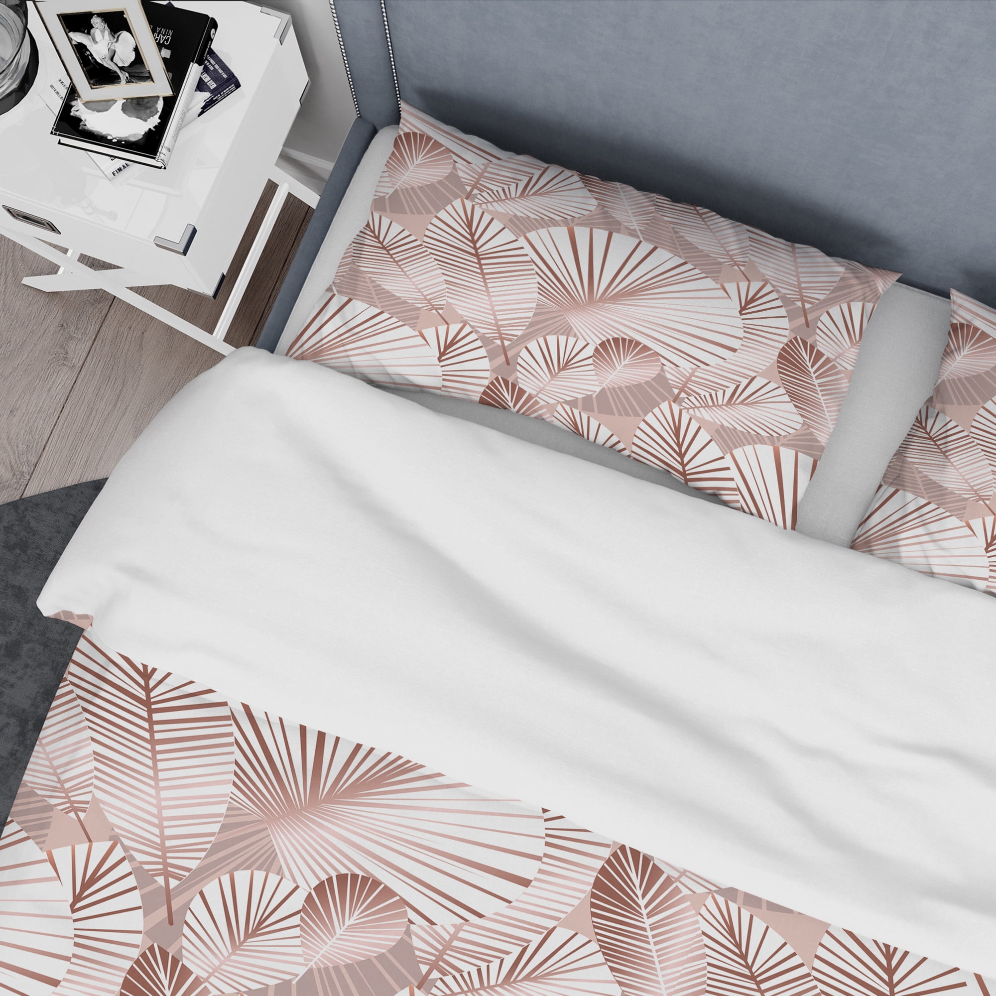 Designart 'Golden Tropical Pattern IV' Mid-Century Modern Duvet Cover Set