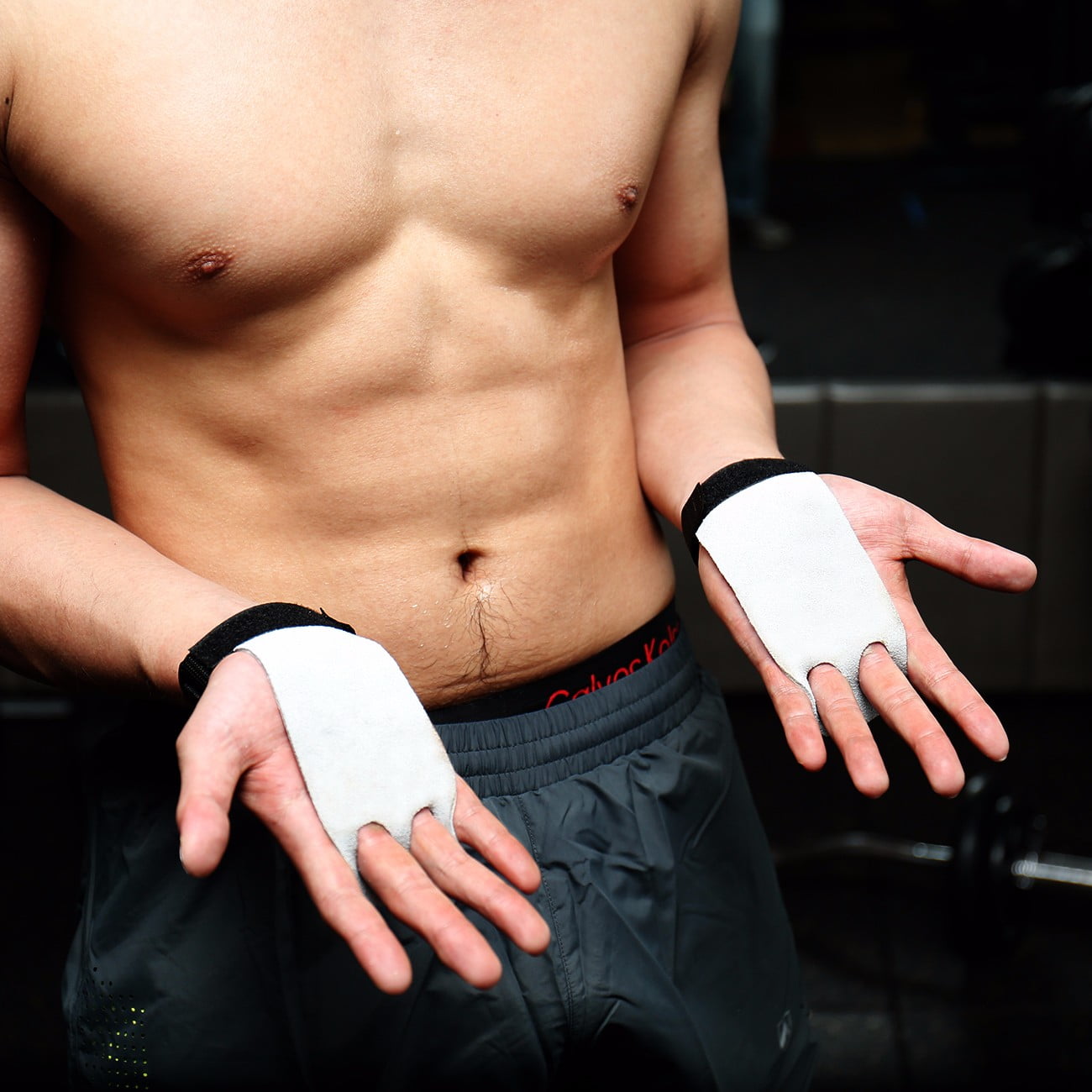 CFR Real Leather 2 Hole Hand Grips and Gymnastics Grips a Pair Great