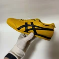 thumbnail image 2 of Onitsuka Tiger MEXICO 66 SD Sneaker Unisex 1183A872.752 YELLOW/BLACK, 2 of 6