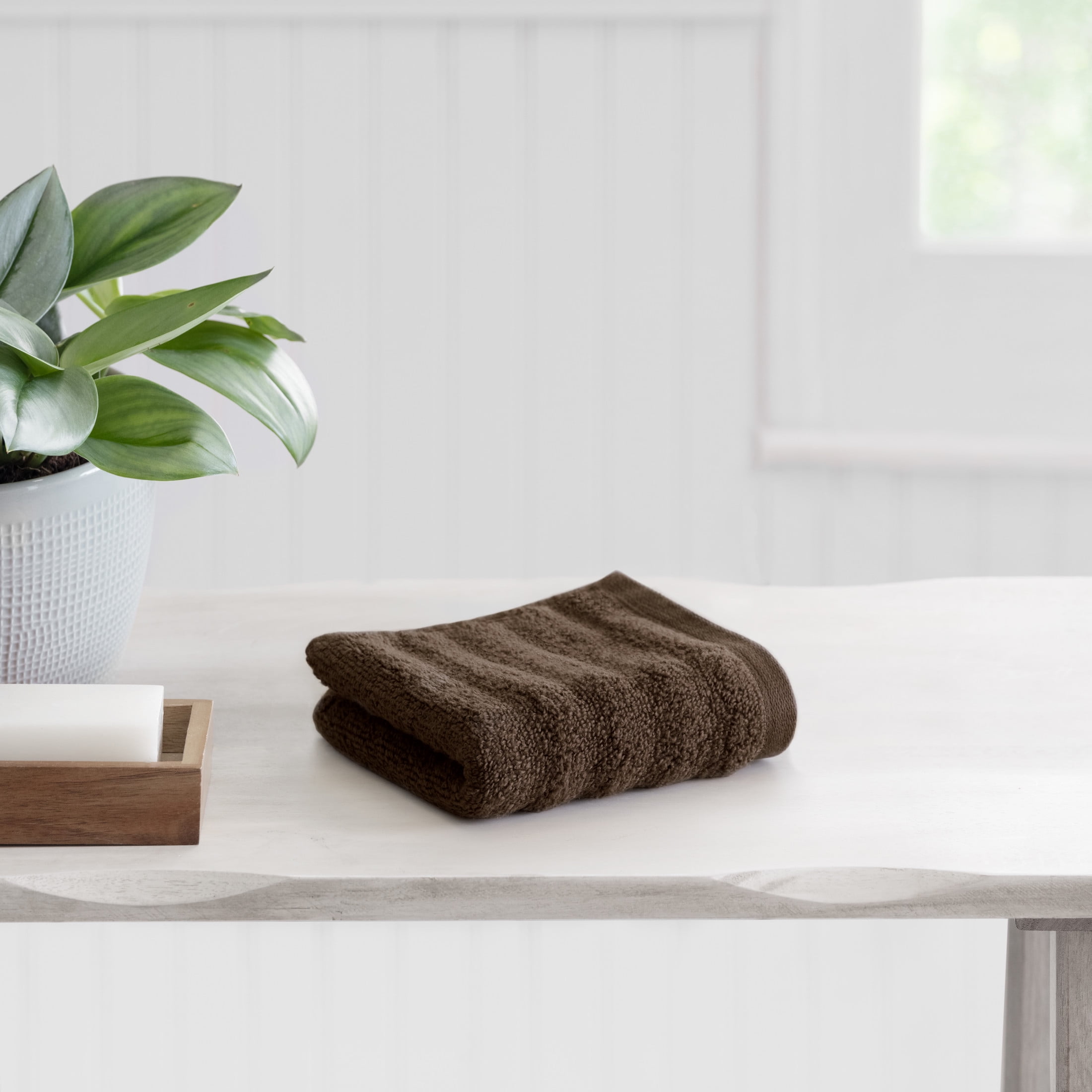(4 pack) Mainstays Performance Cotton Washcloth, Super Soft Quick Dry Fade Resistant, Textured Brown