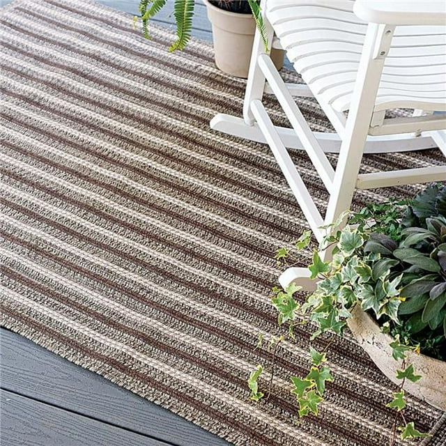 Homespice Decor 314765 5 x 8 ft. Malvern Avenue Ultra Durable Rectangular Braided Rug - Beige, Brown