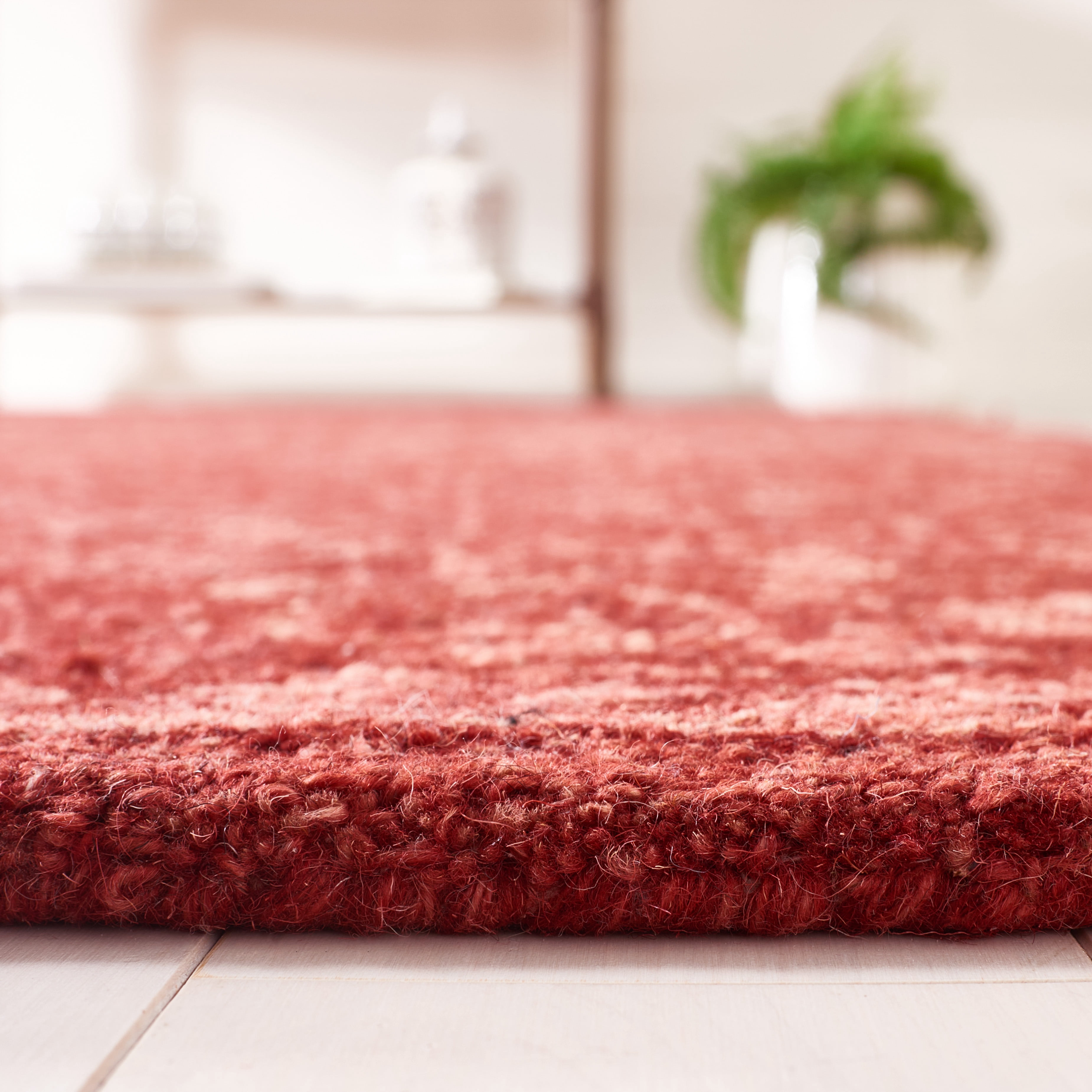 Safavieh Dip Dye Felicia Floral Area Rug, Red, 7' x 7' Round