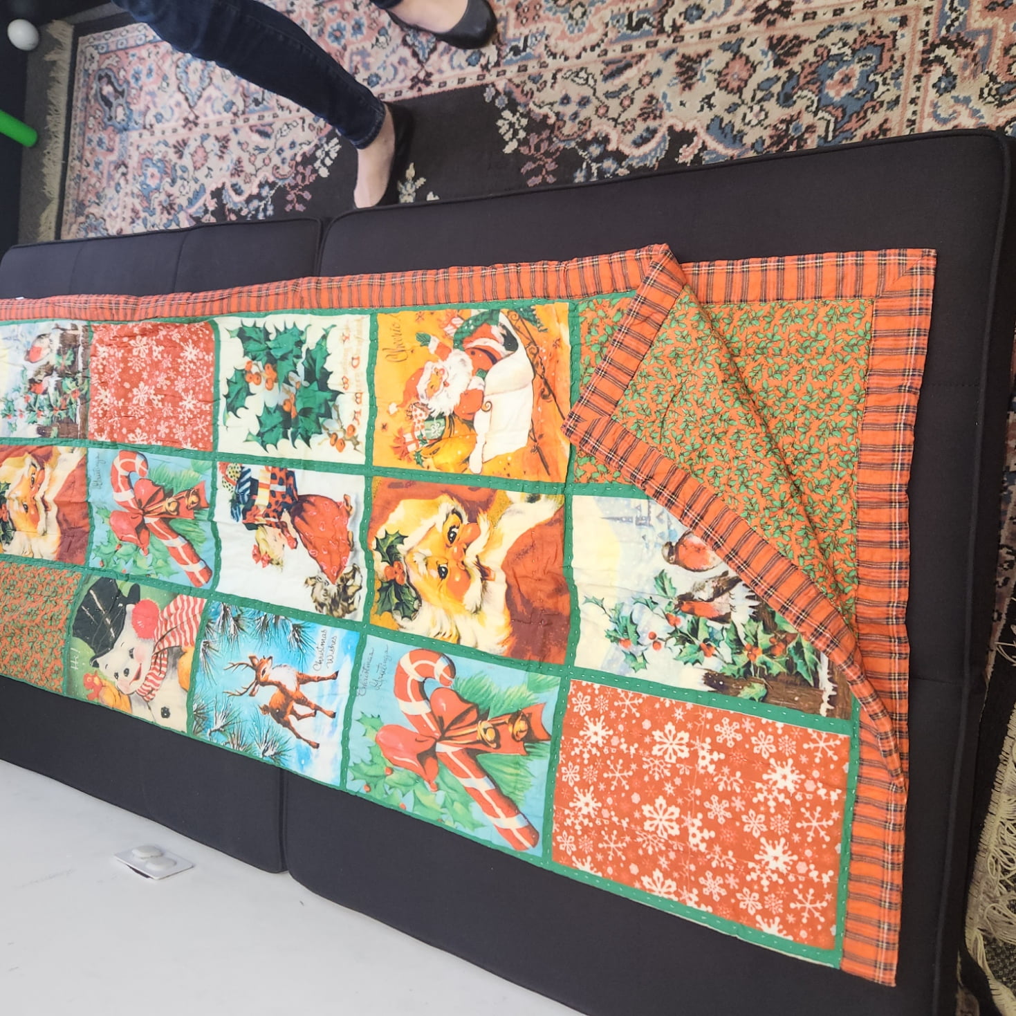 ART & ARTIFACT Patchwork Christmas Quilt - Reversible Holiday Throw Blanket