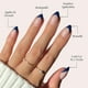 thumbnail image 3 of Pantalón corto azul marino de Press On Nails Glamnetic de la Riviera Francesa, 3 of 6