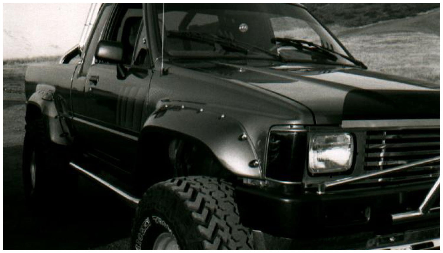Bushwacker Cut-Out Fender Flares Front Pair For Toyota - Matte Black, Adds 2.25" Tire Coverage