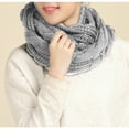 thumbnail image 3 of Foulard d'Hiver en Tricot Côtelé, Deux Cercles Foulard en Laine Gris Clair, 3 of 5