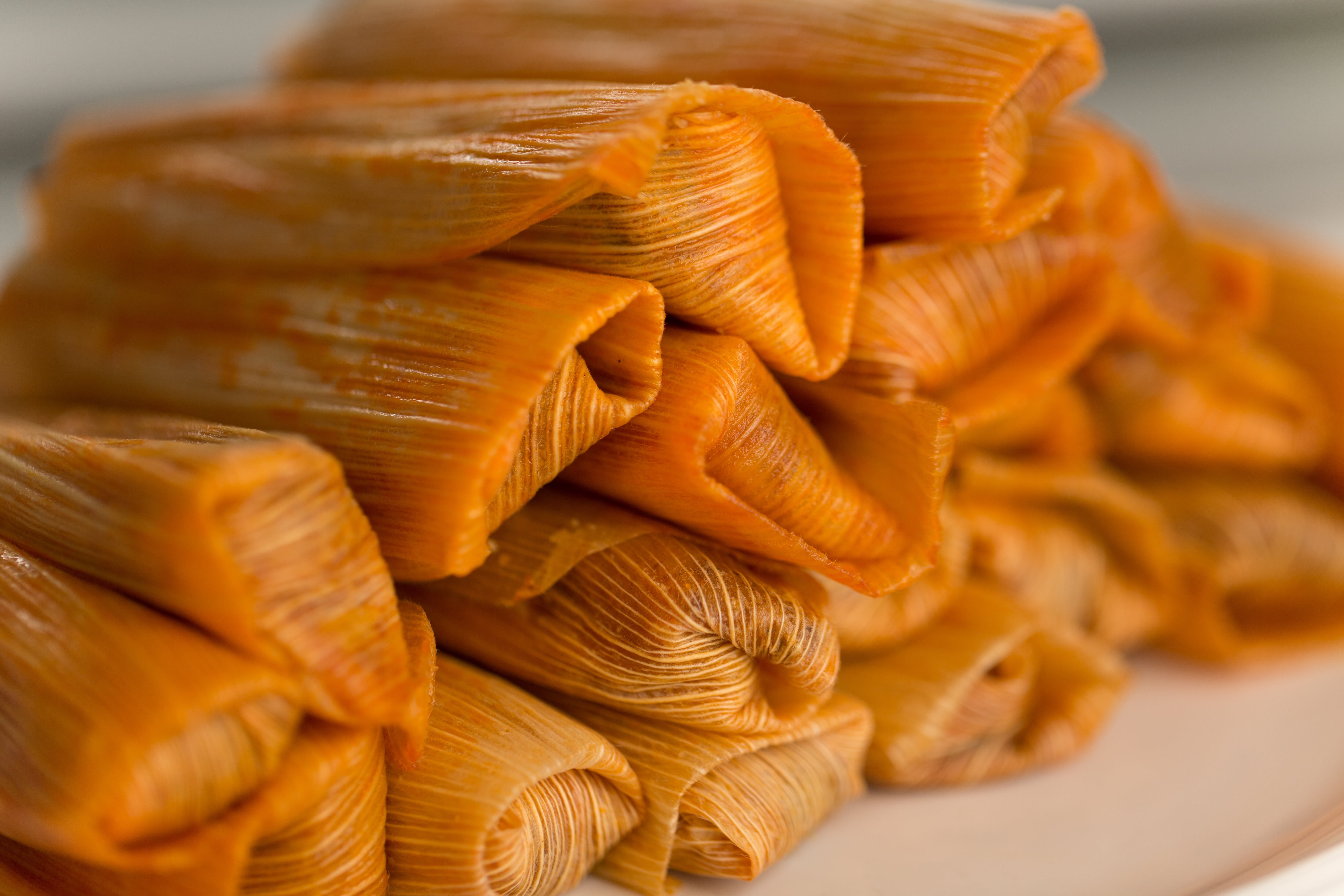 Tony's Tamales Beef Tamales Wrapped in Corn Husk, Gluten Free, Ready to Eat Heat and Serve, Vacuum Sealed Bags, 9.5 oz (Frozen)