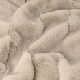 thumbnail image 3 of Riva Home Jeté en Fausse Fourrure Empress, 3 of 4