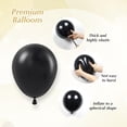 thumbnail image 3 of Set de decoración para fiestas con globos negros y dorados, cinta de confeti, 3 of 7