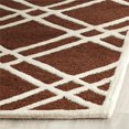 thumbnail image 2 of Safavieh Cambridge 6' Round Hand Tufted Wool Rug, 2 of 10