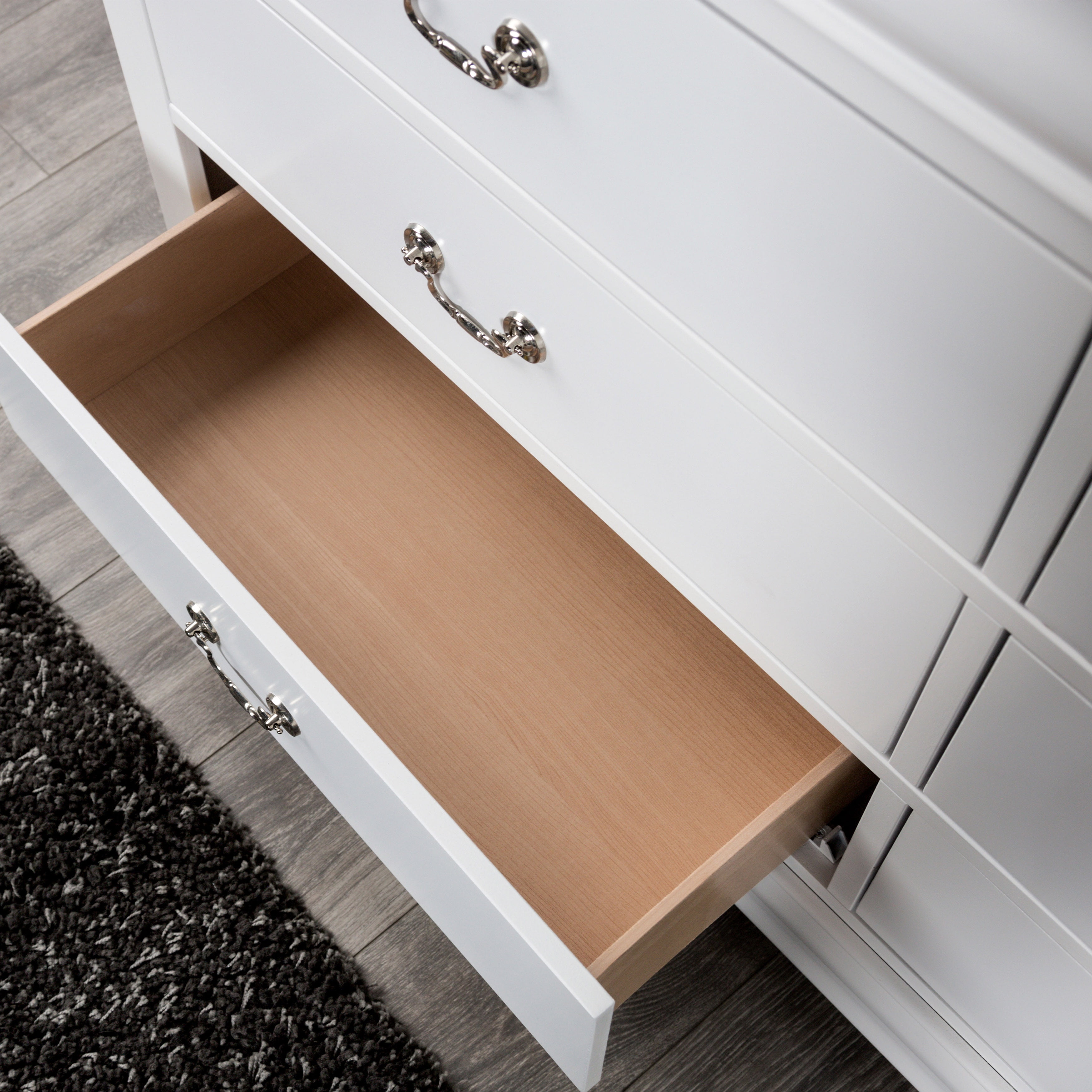 Furniture of America Vrai 6-Drawer Solid Wood White Dresser
