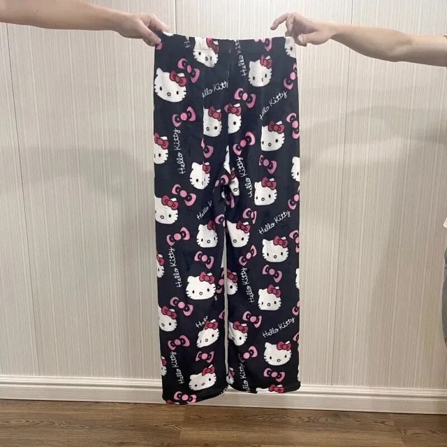 Pijama de Hello Kitty Sanrio para mujer, Pantalones suaves de lana de Coral de Anime de dibujos animados, ropa de casa informal Kawaii de Navidad