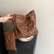 thumbnail image 2 of Bolso de mano acolchado con forma de corazón para mujer bolso de moda versátil de gran capacidad con monedero, 2 of 9