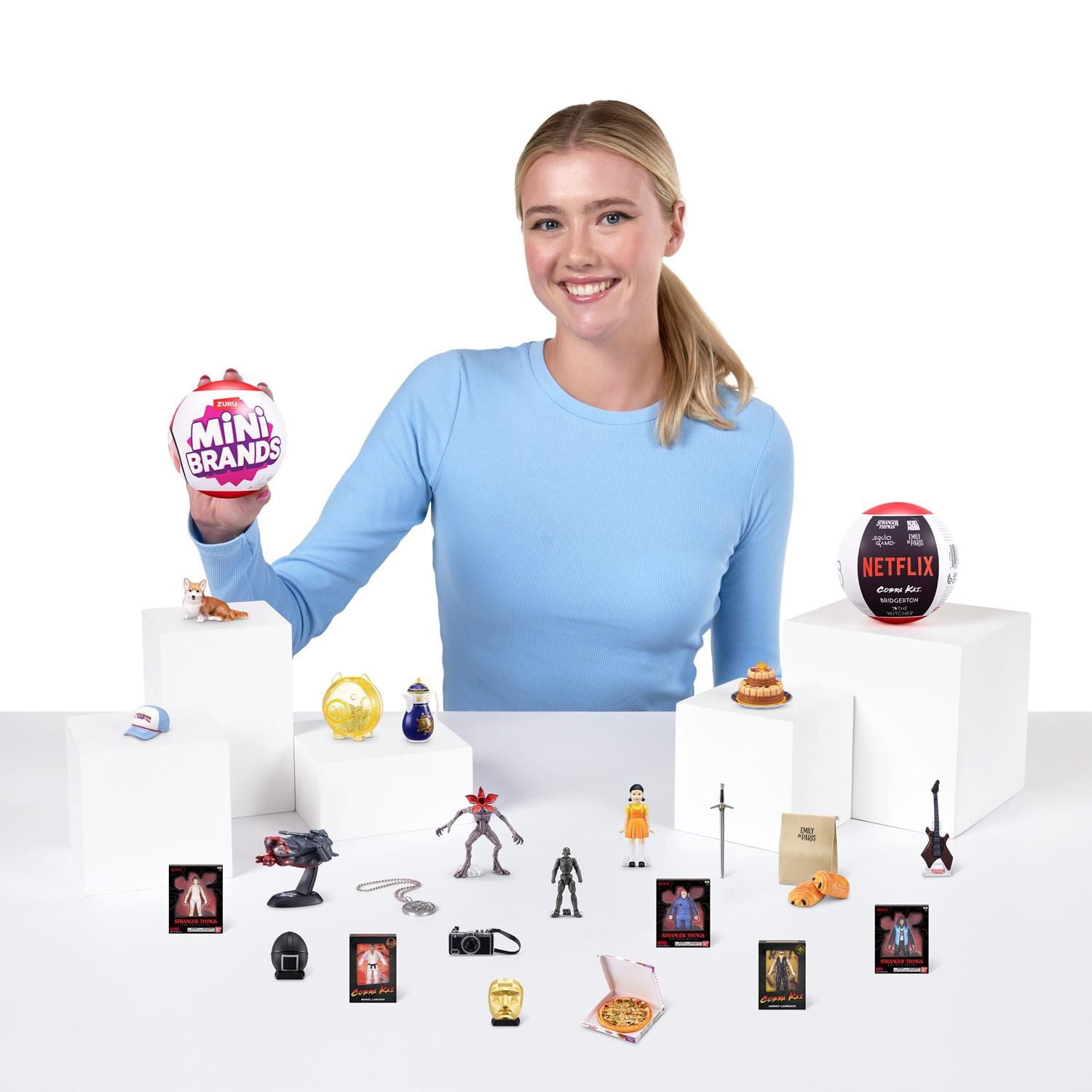 Mini Brands Netflix capsule by ZURU, Surprise Toy with Collectible Minis, Blind Packaging, Iconic Show themed Minis