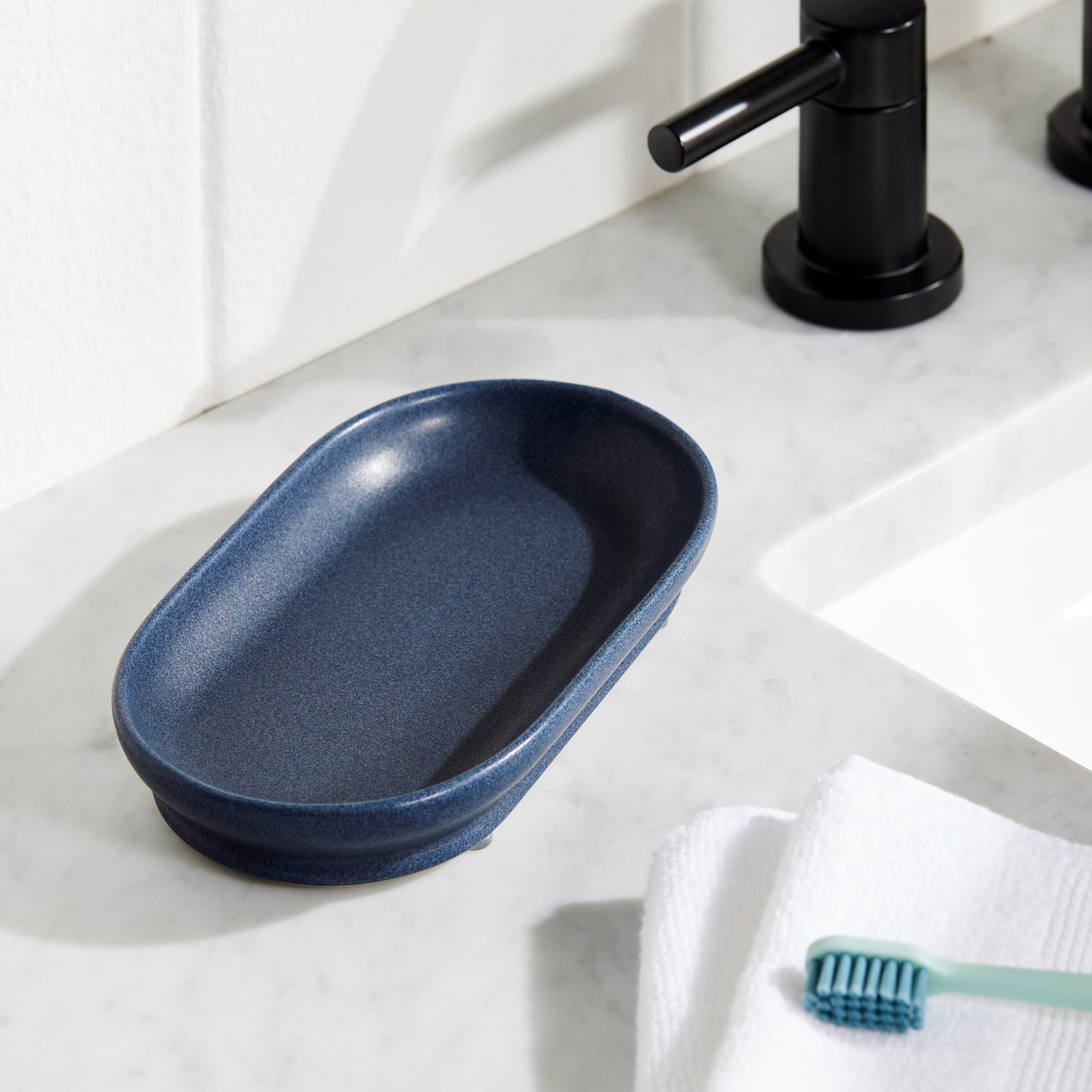 Better Homes & Gardens 3P Bath Set 3-Piece Coarse Plain ceramic, Plastic Bathroom Canister Sets
