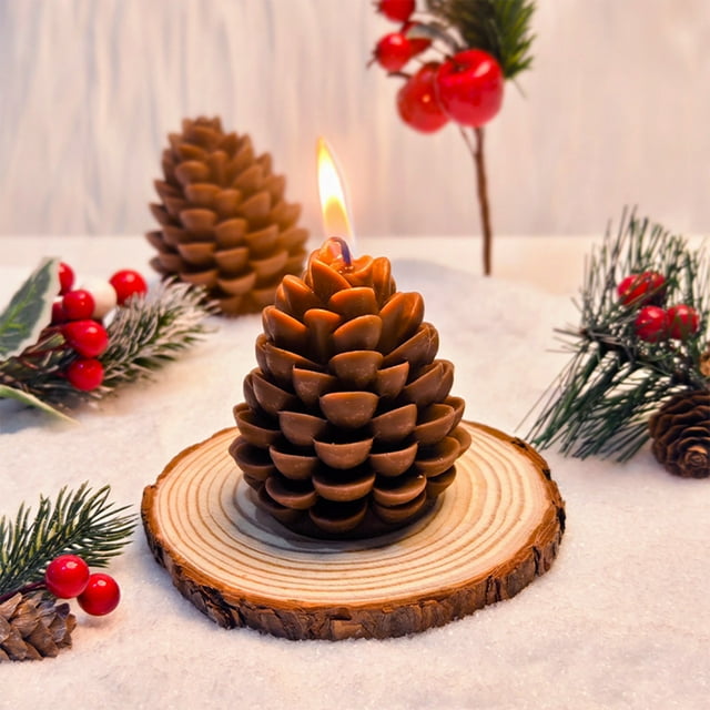 Vela Perfumada Navideña de Cera Marrón con Forma de Piña | 8 X 7 Cm | Decoración Festiva para El Hogar y El Escritorio | Velas Seguras y Duraderas para Regalos Navideños