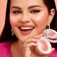 thumbnail image 3 of Colorete en polvo Rare Beauty de Selena Gomez Cheer 2,8 g, 3 of 9