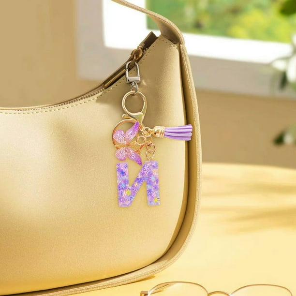 Xihbxyly Llavero de Resina Morada con Inicial Personalizada, Elegante Borla para Bolso, Cartera o Coche, Regalo Perfecto para Mujer, Cumpleaños, San Valentín o Pascua, 10 X 3,8 Cm.