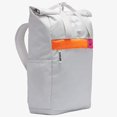 thumbnail image 3 of Nike Sac à Dos Unisexe Radiate GFX Sunrise, Platine/platine/blanc, 3 of 4