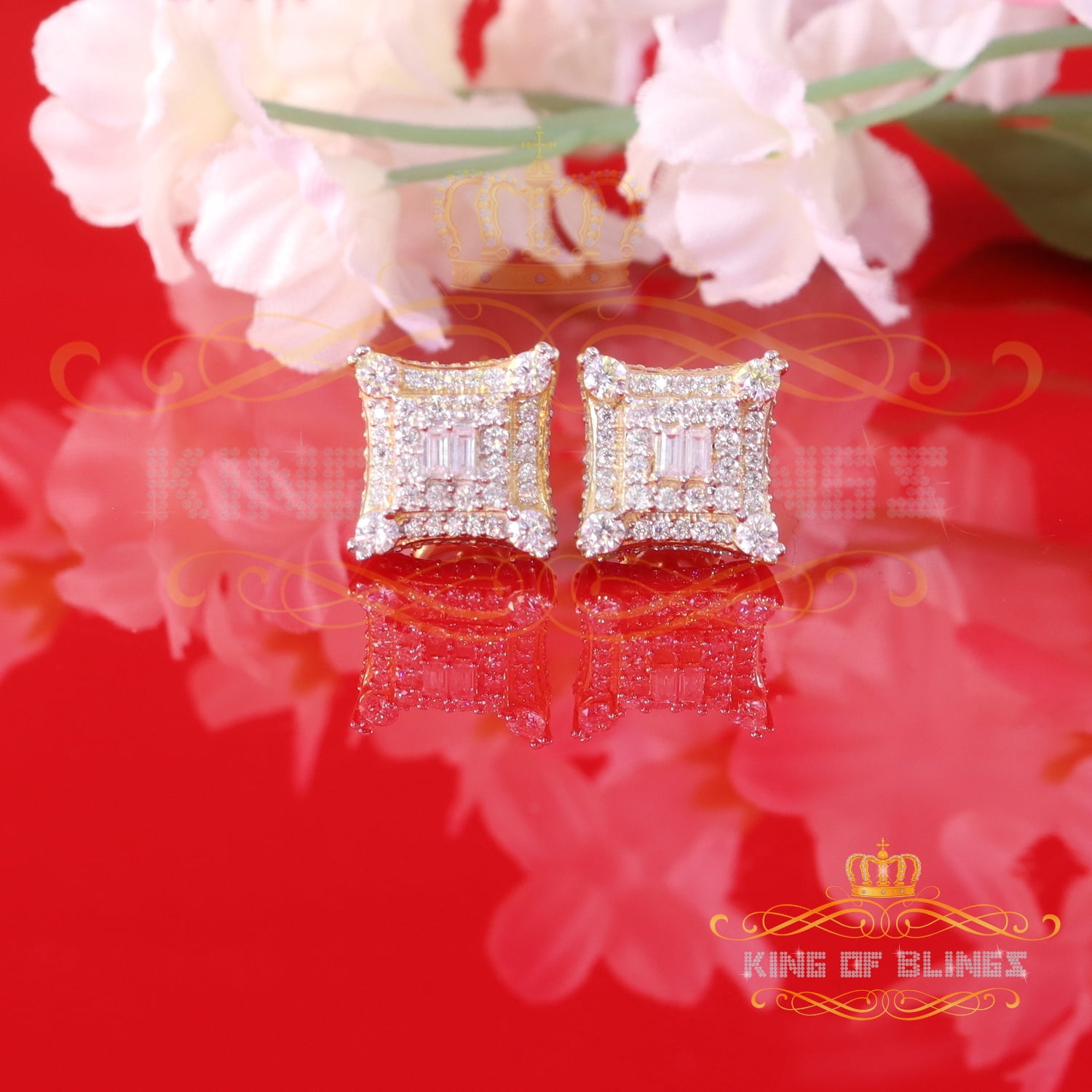 King of Bling's Men's/Womens 925 Silver Yellow 0.50 ct VVS 'D' Moissanite Round Stud Earrings