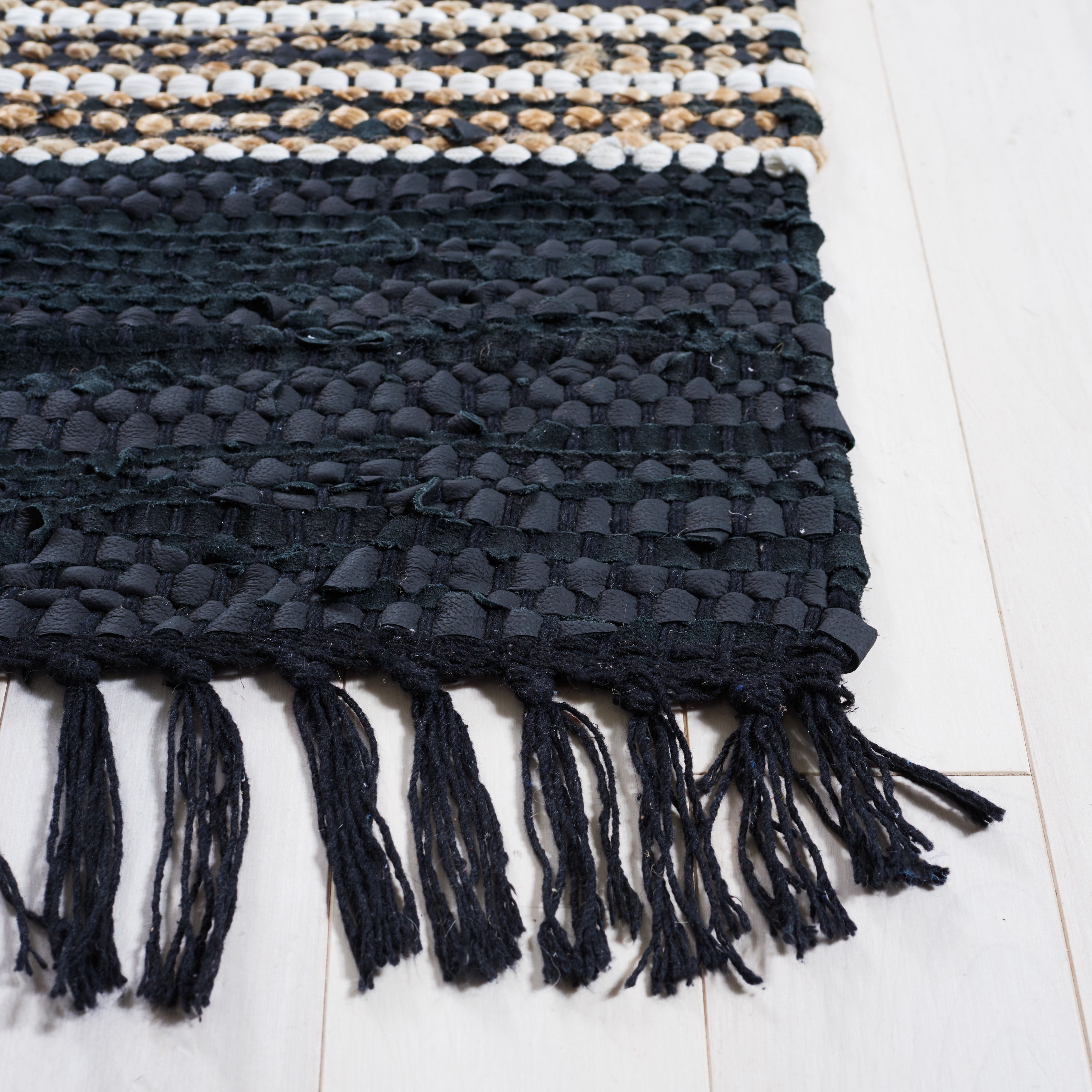 SAFAVIEH Vintage Leather Crawford Striped Runner Rug, Black/Natural, 2'3" x 9'